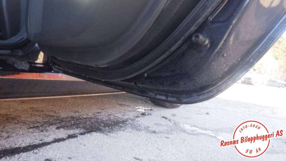 Dør høyre bak til Toyota Auris 2007-2010 (Type I, Fase 1)  (TOYOTA|6700302250|)