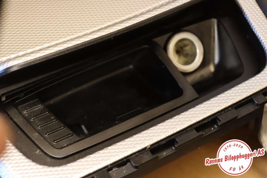Innredning, Konsoll til BMW 1-Serie 2004-2011 (E81/E82/E87/E88) (E81/E82/E87/E88) (BMW|)