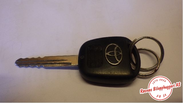 Nøkkel til Toyota Avensis 2003-2008 (Type II)  (TOYOTA|)