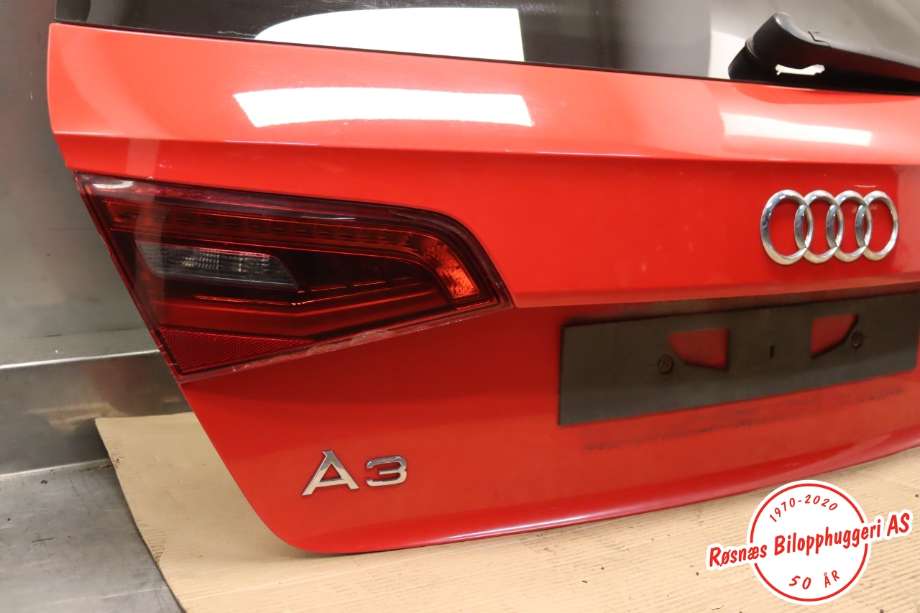 Bakluke combi til Audi A3 2016-2020 (Type III, Fase 2) (AUDI|8V4 827 025 D|)