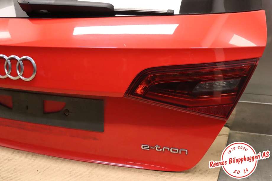 Bakluke combi til Audi A3 2016-2020 (Type III, Fase 2) (AUDI|8V4 827 025 D|)
