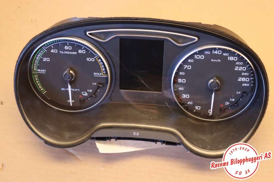 Speedometer til Audi A3 2016-2020 (Type III, Fase 2)  (AUDI|8V0920872J|)