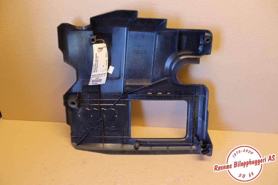 Motordeksel over motor til Audi A3 2016-2020 (Type III, Fase 2)  (AUDI|04E 103 925 C|)