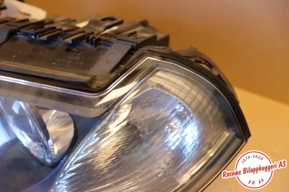 Frontlykt venstre halogen til BMW X3 2007-2010 (Fase 2) (E83) (E83) (BMW|7162191-05|)