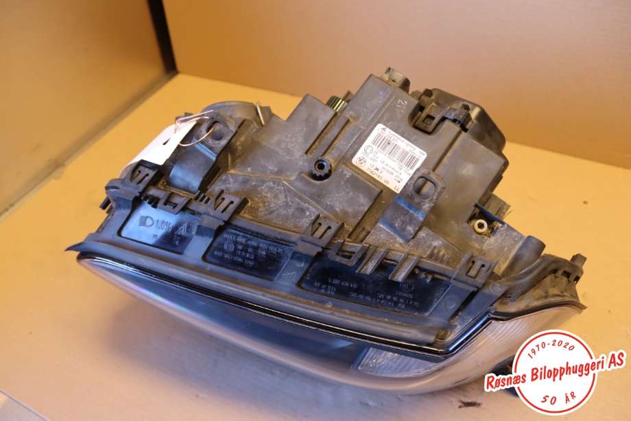 Frontlykt venstre halogen til BMW X3 2007-2010 (Fase 2) (E83) (E83) (BMW|7162191-05|)