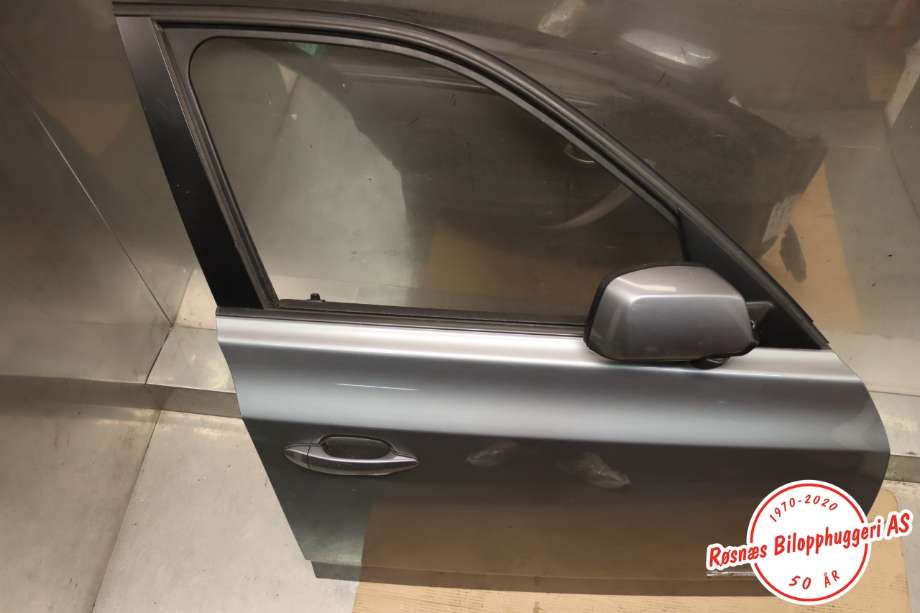 Dør høyre foran til BMW X3, 2007-2010 (Fase 2) (E83) (E83) (BMW|41003451016)