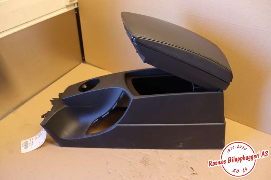 Sete armlene lokk til BMW X3 2007-2010 (Fase 2) (E83) (E83) (BMW|51 16 3 435 513|)