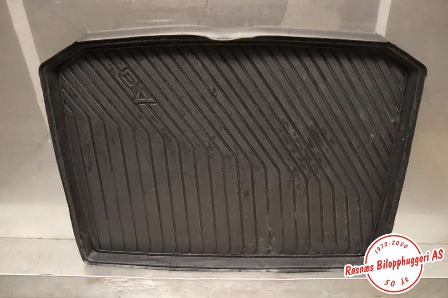 Bagasjerom teppe/gulvplate til Audi A3, 2016-2020 (Type III, Fase 2) (AUDI|8V4061180)