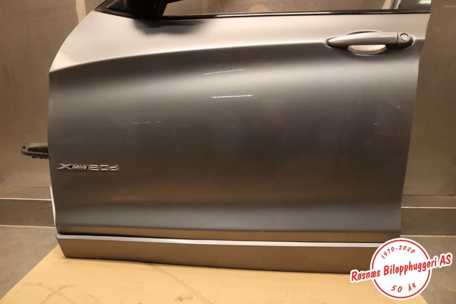Dør venstre foran til BMW X3 2010-2017 (F25) (F25) (BMW|41 51 7 355 803|)