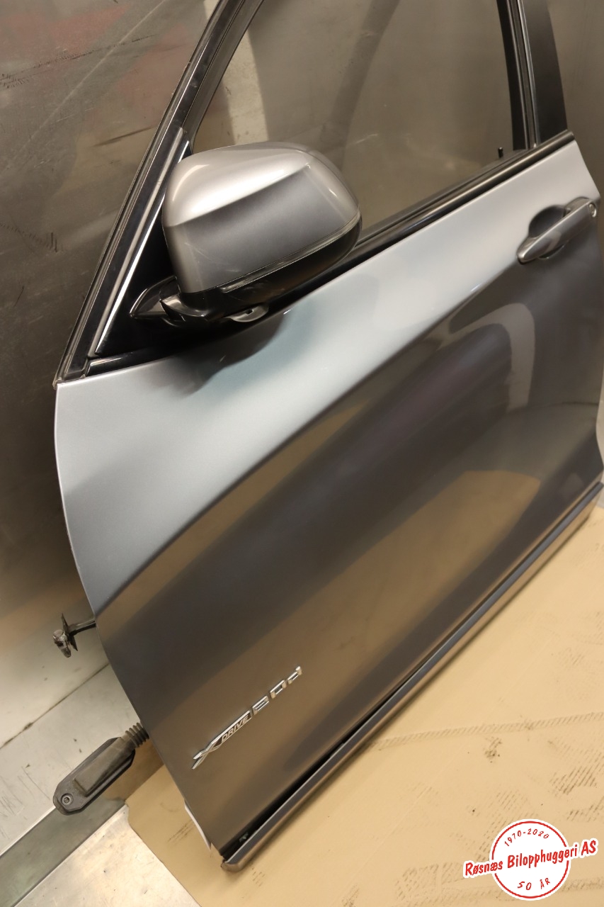 Dør venstre foran til BMW X3 2010-2017 (F25) (F25) (BMW|41 51 7 355 803|)