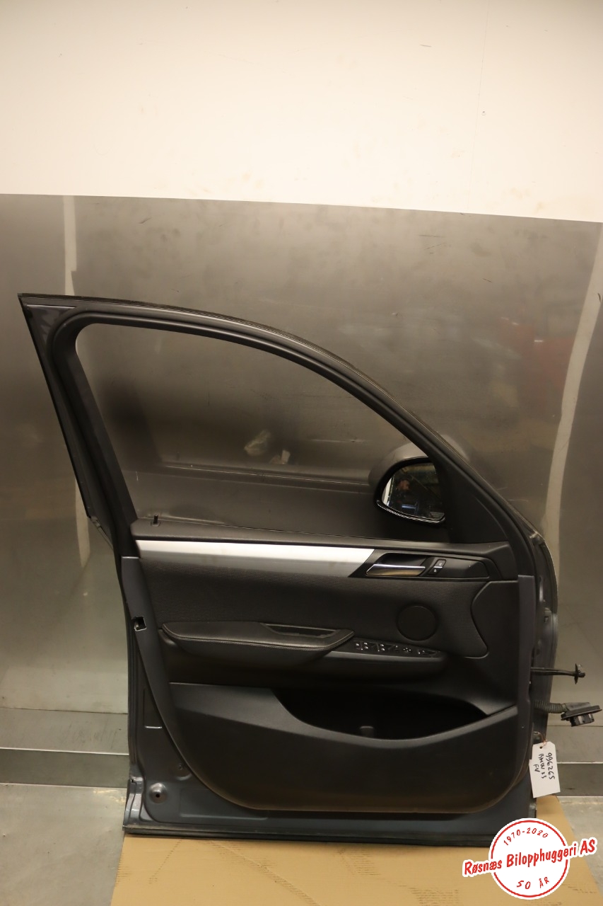 Dør venstre foran til BMW X3 2010-2017 (F25) (F25) (BMW|41 51 7 355 803|)