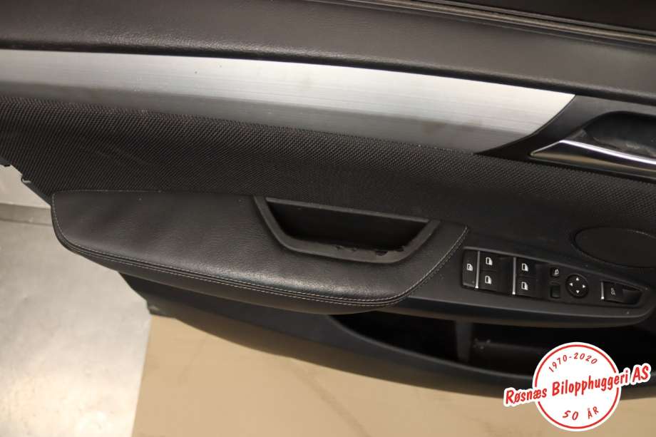 Dør venstre foran til BMW X3 2010-2017 (F25) (F25) (BMW|41 51 7 355 803|)