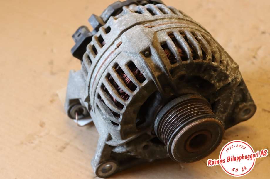 Dynamo til Iveco Daily, 2006-2011 (Type IV) (IVECO|504057813)