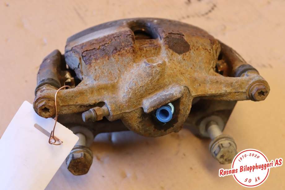 Bremsecaliper venstre foran til Audi A3 2016-2020 (Type III, Fase 2)  (AUDI|8V0 615 123 A|)