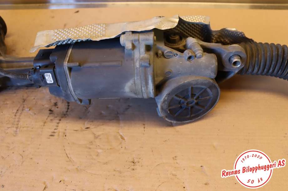 Tannstang elektrisk til Audi A3 2016-2020 (Type III, Fase 2)  (AUDI|5Q1423051AR|)