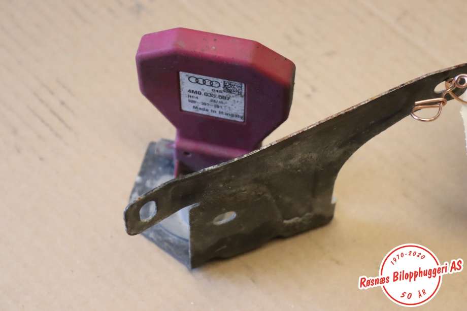 Antenne navigasjon til Audi A3 2016-2020 (Type III, Fase 2)  (AUDI|4M0035507|)