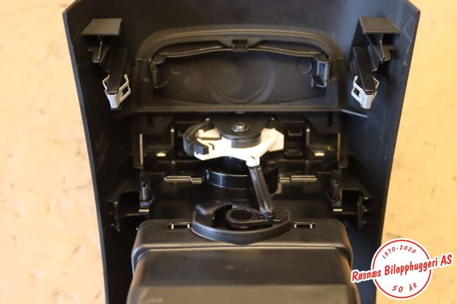 Dashbord friskluftdyse til Audi A3 2016-2020 (Type III, Fase 2)  (AUDI|8V0819203|)