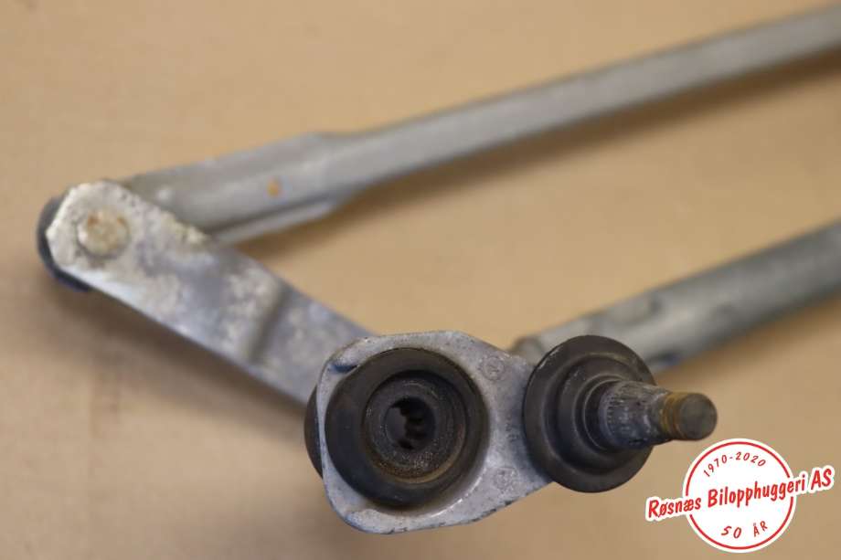 Viskermotor frontrute til VW Golf V, Combi 2003-2008  (VOLKSWAGEN||1K1955119B)