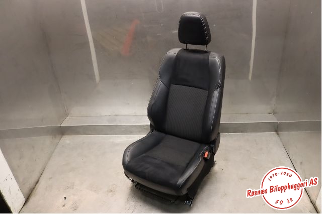 Sete sett til Toyota RAV4 2016-2019 (Type IV, Fase 2)  (TOYOTA|)