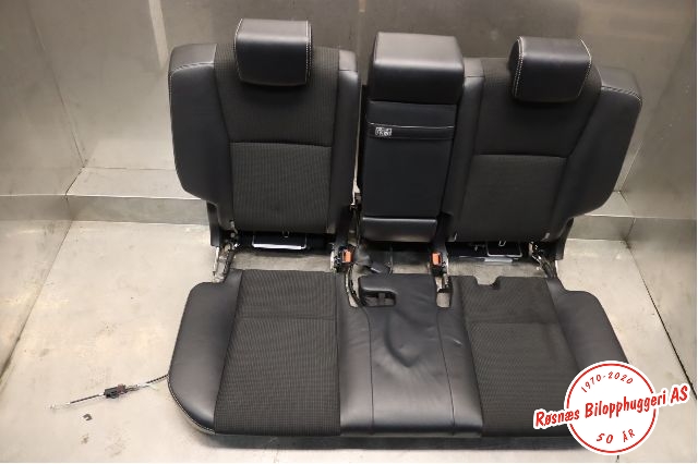 Sete sett til Toyota RAV4 2016-2019 (Type IV, Fase 2)  (TOYOTA|)