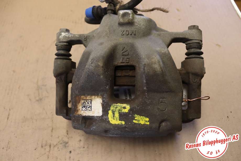 Bremsecaliper høyre foran til Toyota Yaris Cross (SUV) 2021-->>  (TOYOTA|4773002590|)