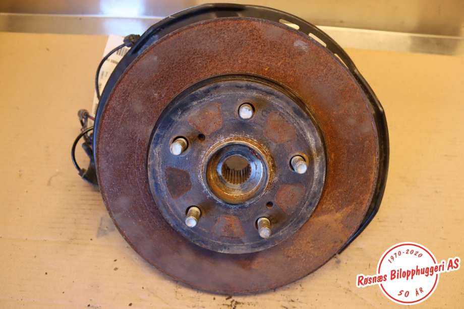Hjulspindel venstre foran til Toyota Yaris Cross (SUV) 2021-->>  (TOYOTA|4321202410|)