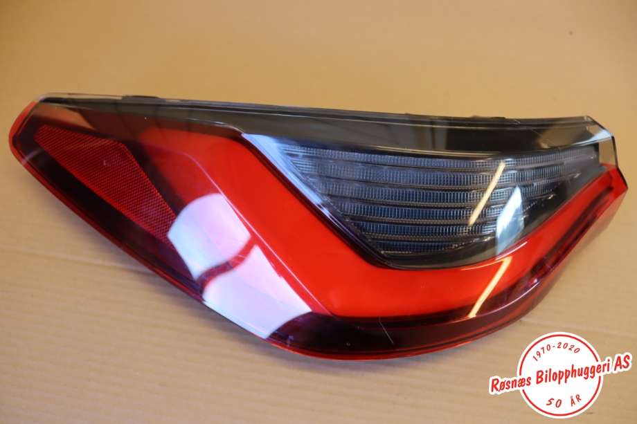Baklykt venstre til BMW i4 2021-->> (G26) (G26) (BMW|63217477603|)