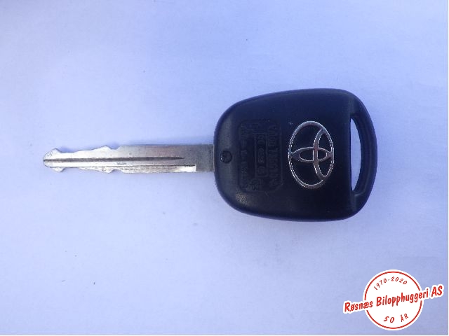 Nøkkel til Toyota Avensis 2003-2008 (Type II)  (TOYOTA|)
