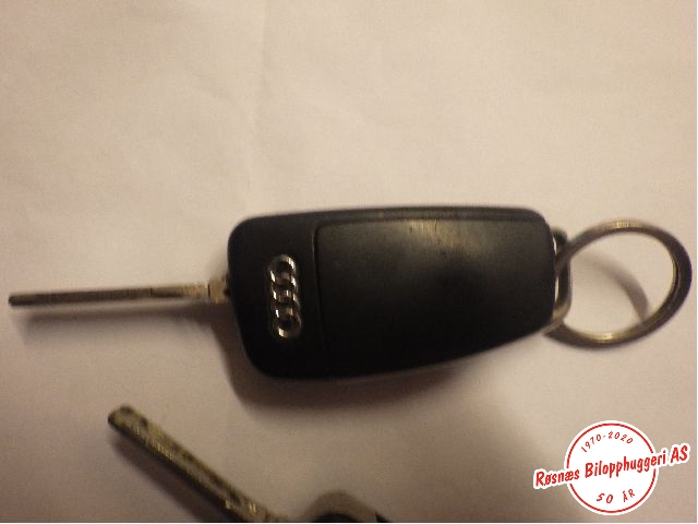 Nøkkel til Audi A4 2004-2008 (Type III) (B7) (B7) (AUDI|)
