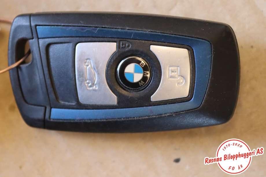 Nøkkel til BMW X3 2010-2017 (F25) (F25) (BMW|66125A57FC8|)