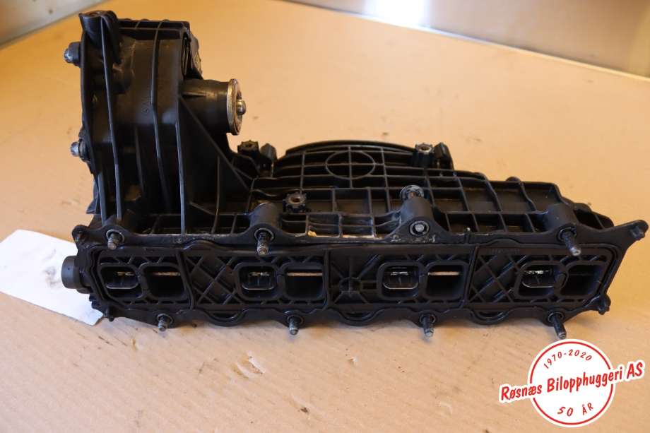 Manifold innsug til Mercedes GLK 2008-2015 (X204) (X204) (MERCEDES|A6510900037|)