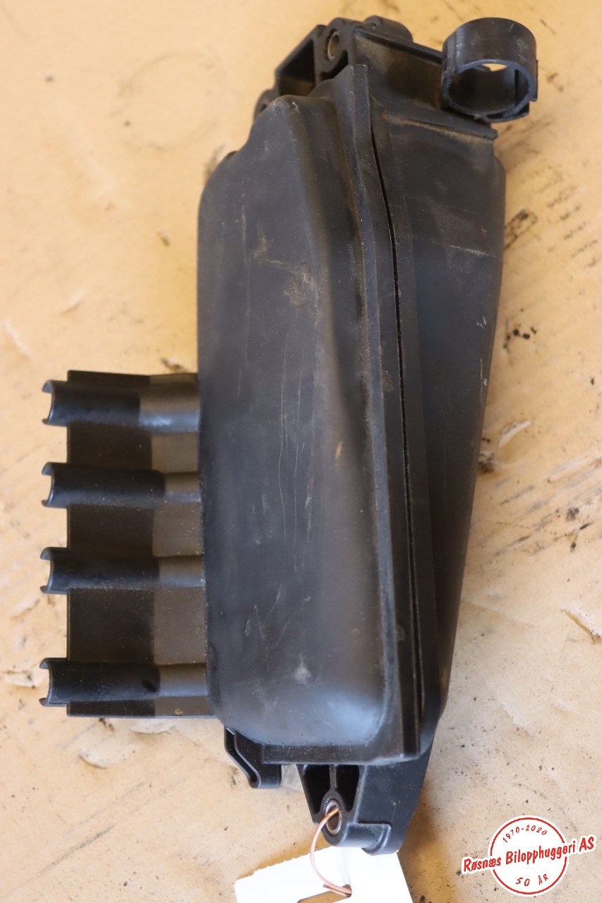 Vakuumtank til Mercedes GLK 2008-2015 (X204) (X204) (MERCEDES|A6510700468|)