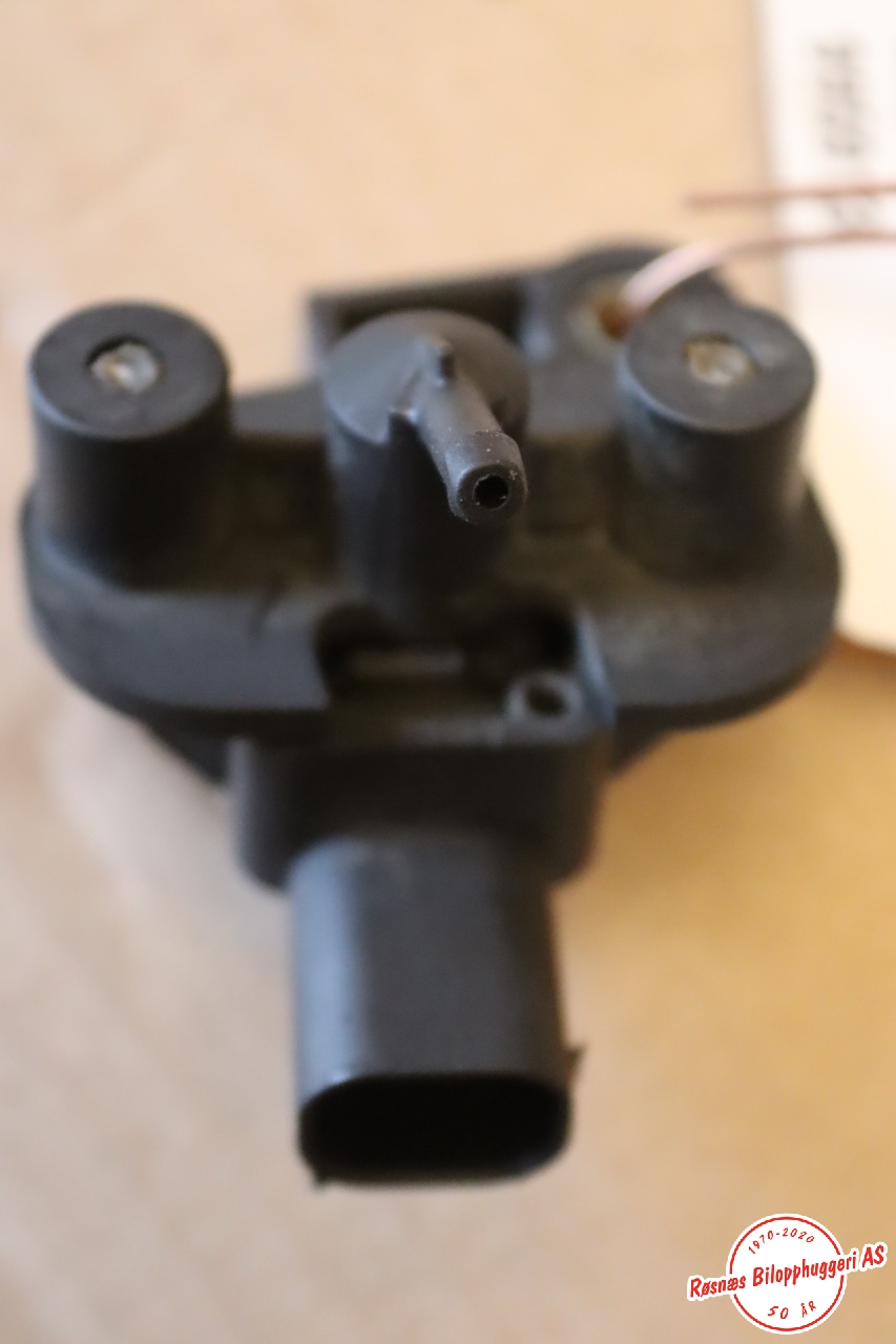 Sensor diverse til Mercedes GLK 2008-2015 (X204) (X204) (MERCEDES|A 007 153 00 28|)