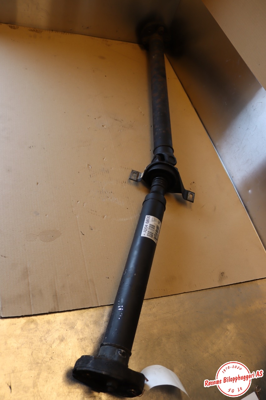 Mellomaksel til Mercedes GLK 2008-2015 (X204) (X204) (MERCEDES|A2044106806|)
