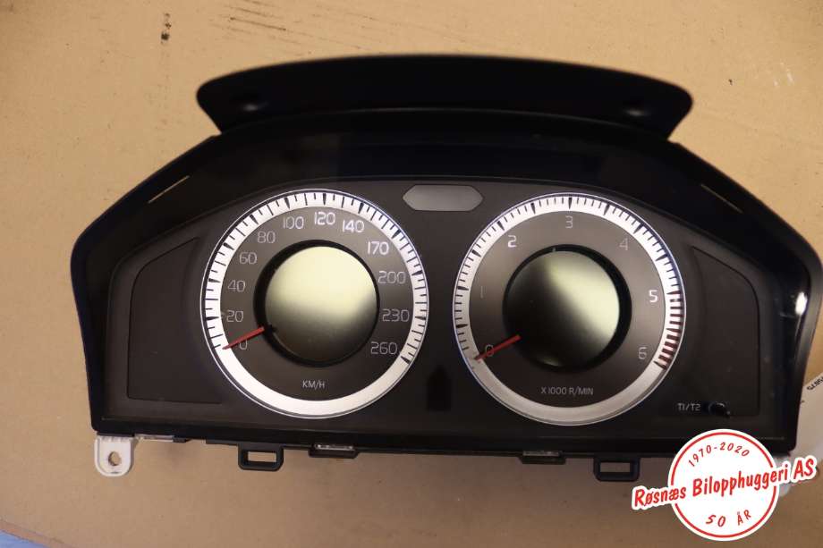 Speedometer til Volvo XC60 2008-2013 (Type I, Fase 1)  (VOLVO|31270901|)