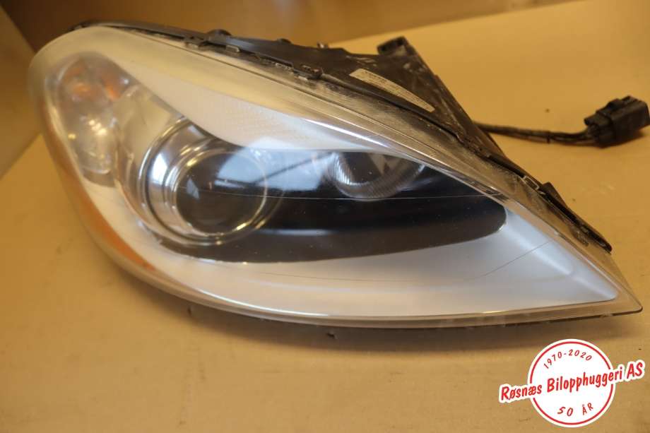 Frontlykt høyre xenon til Volvo XC60, 2008-2013 (Type I, Fase 1)  (VOLVO|30763136)