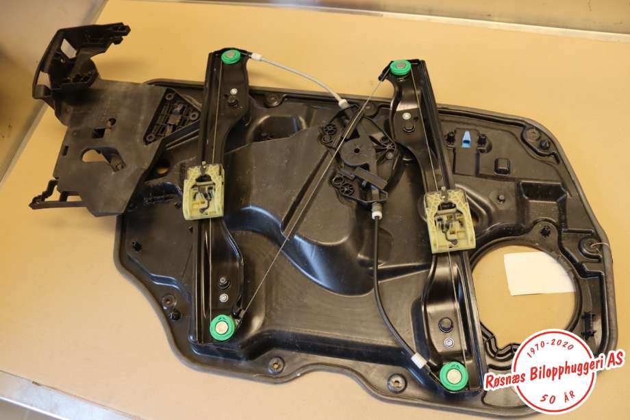 Ruteheis til Volvo XC60, 2008-2013 (Type I, Fase 1)  (VOLVO|30784829)