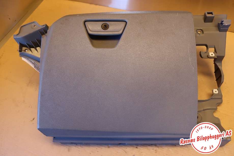 Hanskerom til Ford Transit Custom, 2013-2023 (Type I)  (FORD|BK31V06010AE36NC)