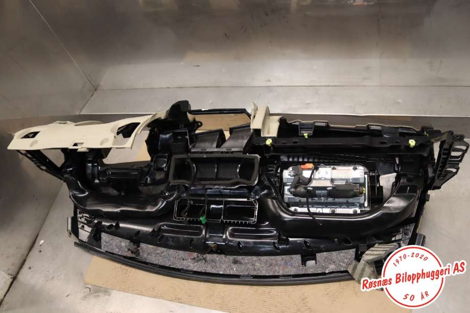 Dashbord til Volvo XC60 2008-2013 (Type I, Fase 1)  (VOLVO|39807647|)