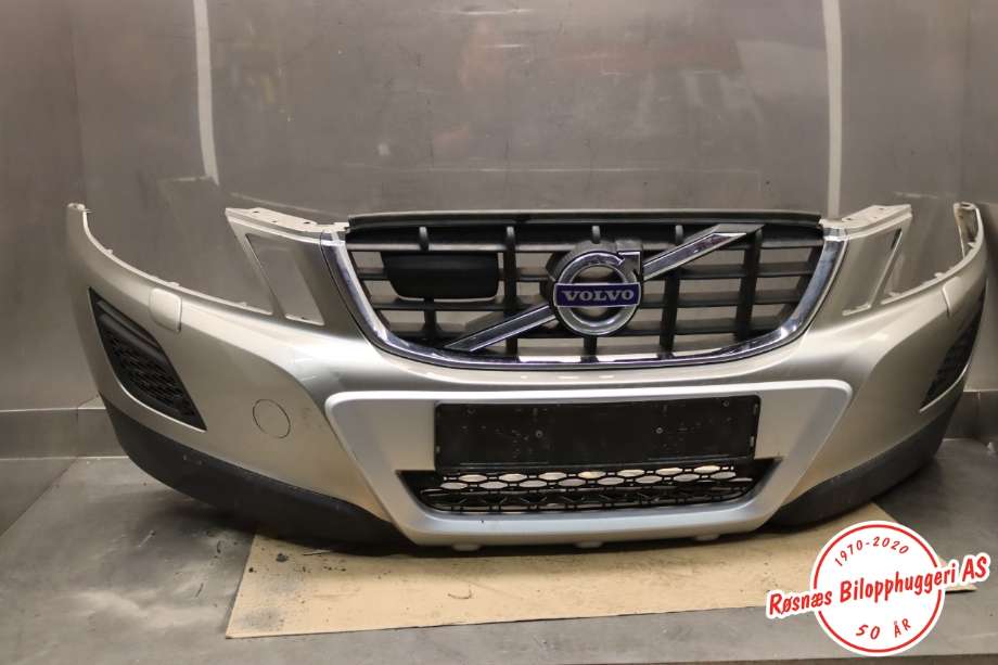 Støtfanger foran til Volvo XC60 2008-2013 (Type I, Fase 1) (VOLVO|392467|)
