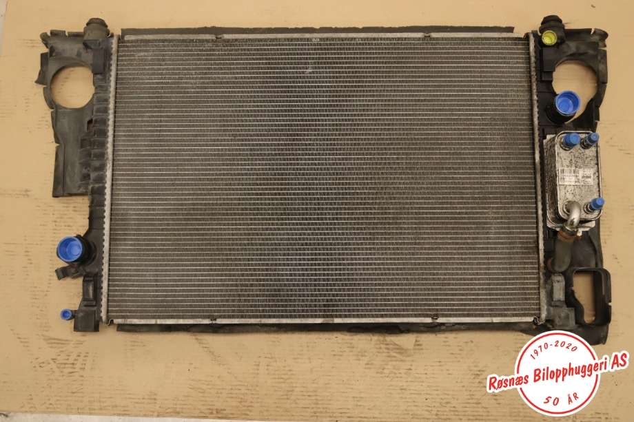 Radiator (automat gir) til Volvo XC60 2008-2013 (Type I, Fase 1)  (VOLVO|31368361|)
