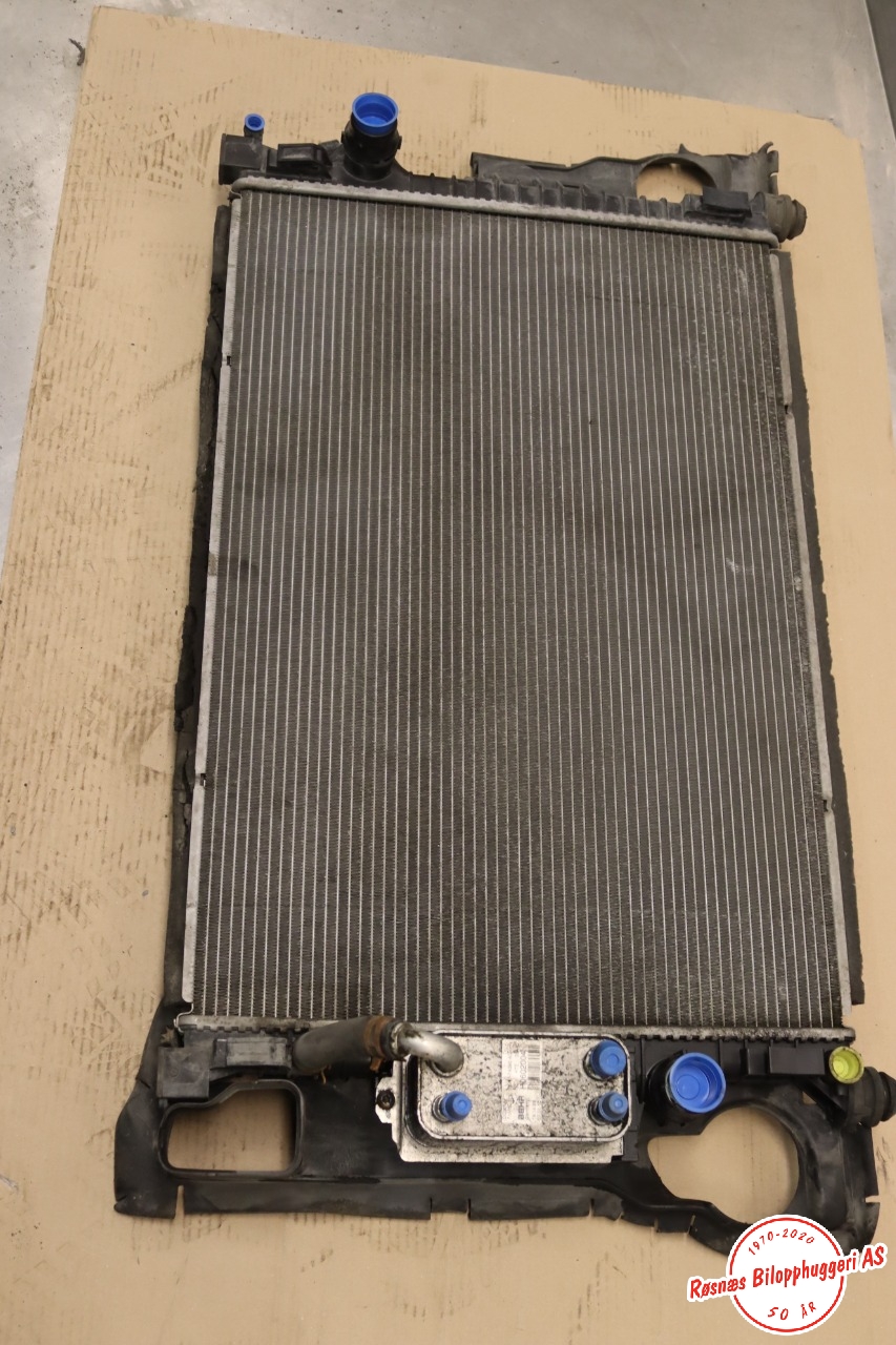 Radiator (automat gir) til Volvo XC60 2008-2013 (Type I, Fase 1)  (VOLVO|31368361|)