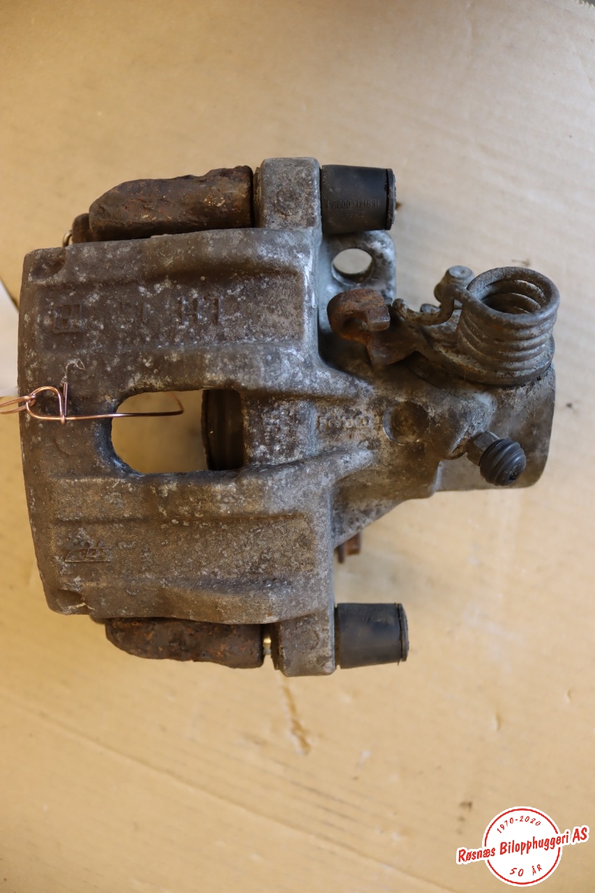 Bremsecaliper venstre bak til Ford Focus 2004-2007 (Type II, Fase 1)  (FORD|2080516||RM3M512M089BA)