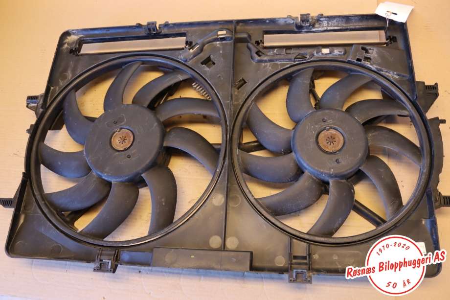 Kjølevifte til Audi A4, Allroad 2009-2016 (Type I) (B8) (B8) (AUDI|8K0 121 003 P|)