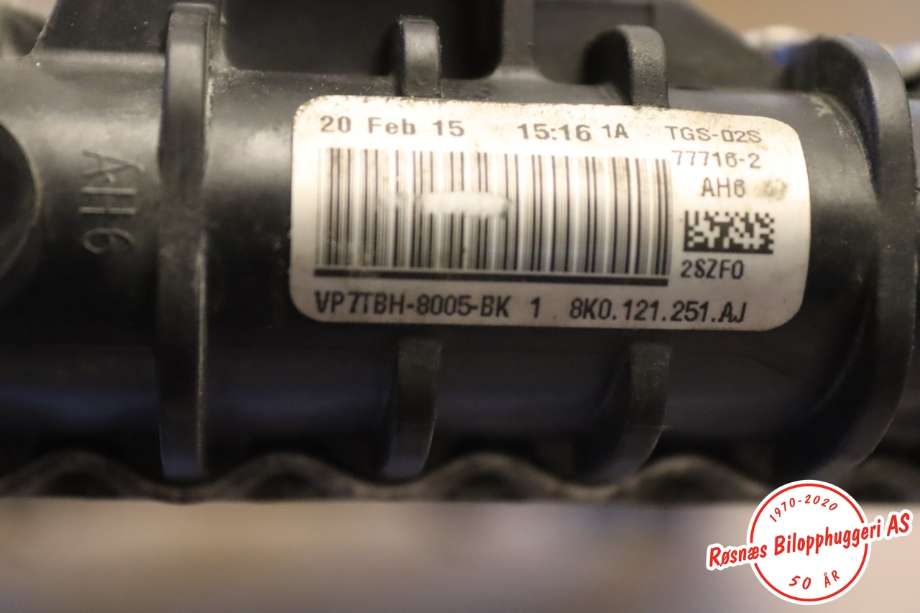 Radiator (automat gir) til Audi A4, Allroad 2009-2016 (Type I) (B8) (B8) (AUDI|8K0 121 251 AJ|)