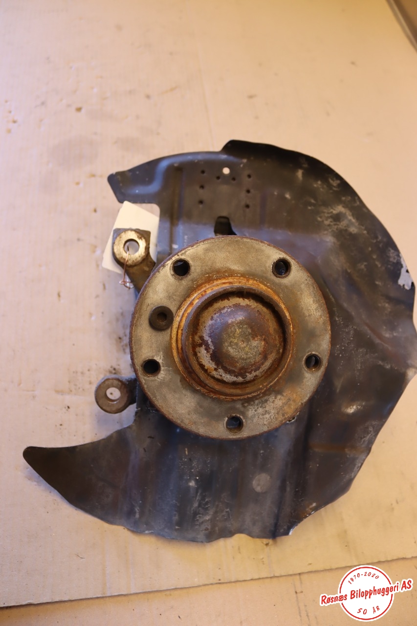 Hjulspindel høyre foran til BMW 3-Serie 1998-2005 (E46) (E46) (BMW|31 21 1 096 430|)