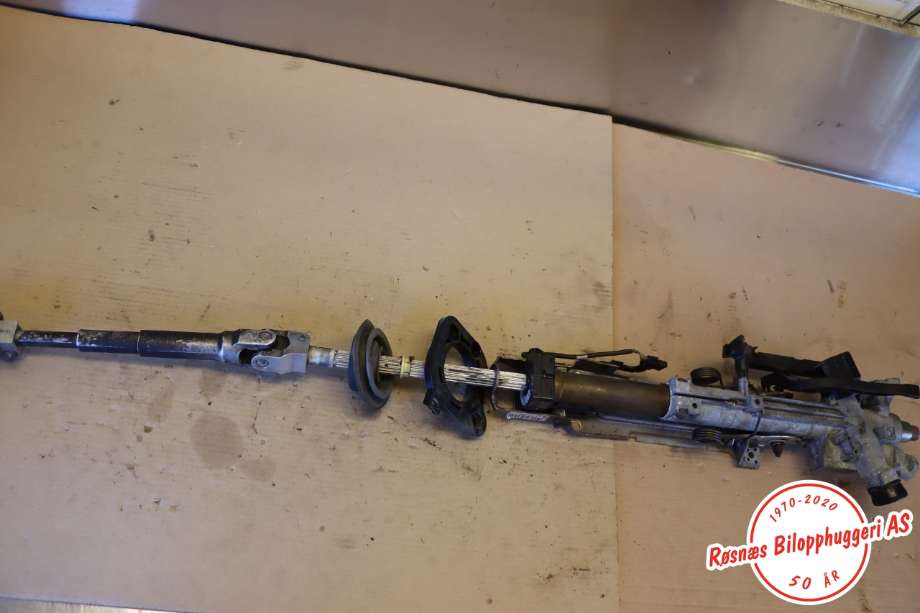 Rattaksel til BMW 3-Serie 1998-2005 (E46) (E46) (BMW|32303450159|)