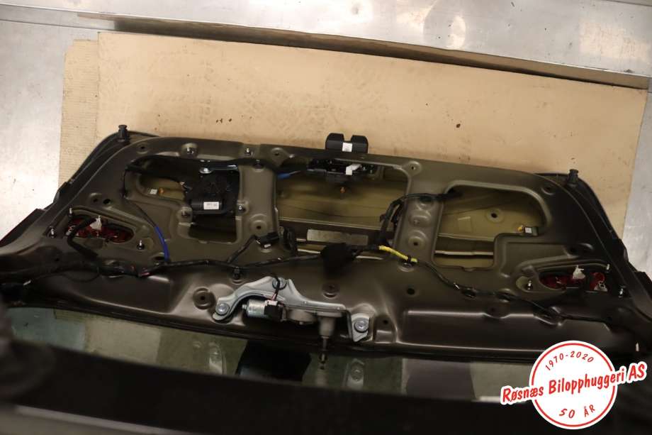 Bakluke til Kia Optima 2017-2020 (KIA|73700D4310|)