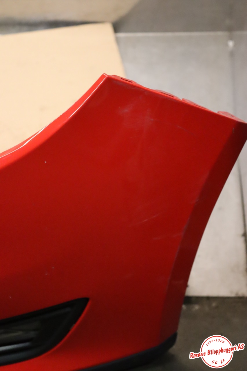 Støtfanger foran til Ford Focus 2014-2018 (Type III, Fase 2) (FORD|F1FB-17757-AJWAA|)