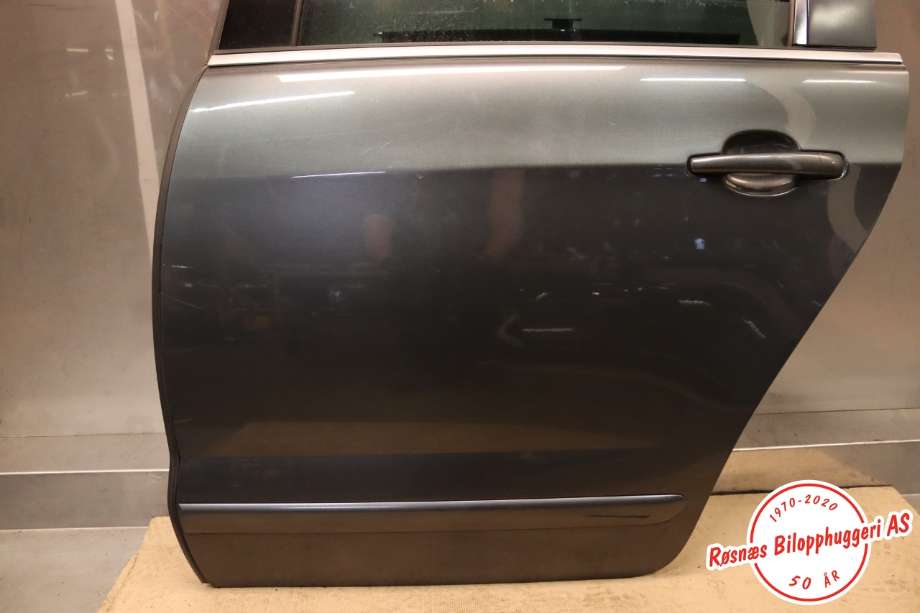 Dør venstre bak til Peugeot 5008 2010-2017 (Type I) (PEUGEOT|9006 S6|)